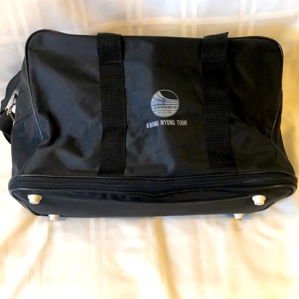 TRAVEL BAG EXPANDABLE NYLON adjustable shoulder strap Kwang Myung Tour USED